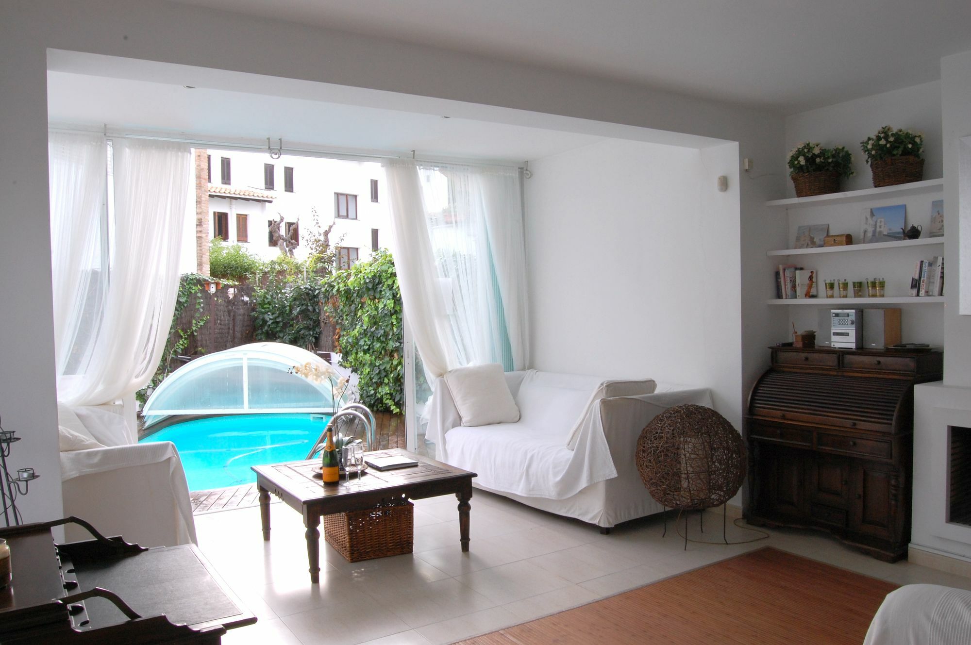 New Opening Villa Oasis Terramar Sitges Bagian luar foto