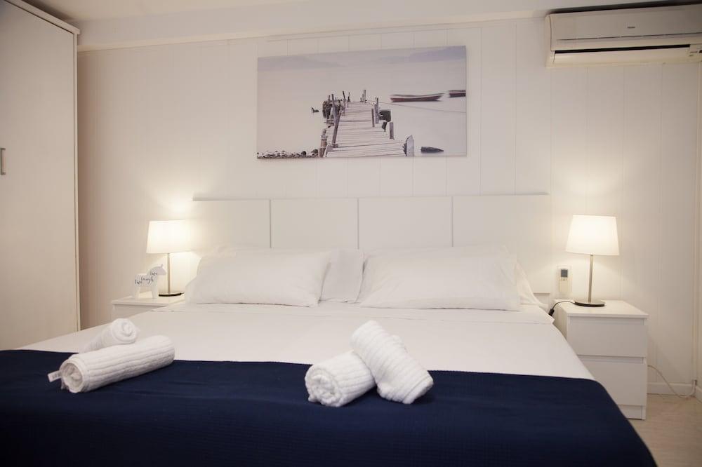 New Opening Villa Oasis Terramar Sitges Bagian luar foto